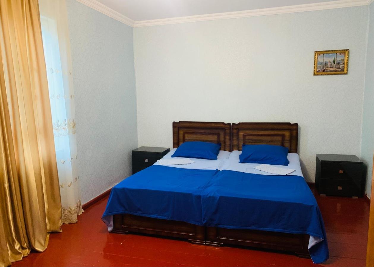 Butichi Guest House Chiatura Exterior foto